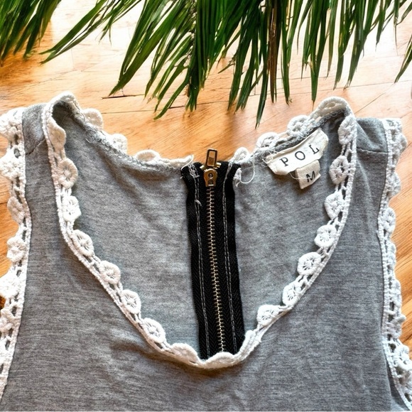 POL Gray Sleeveless Babydoll Tunic Top with Crochet Trim – Size M - Picture 8 of 11